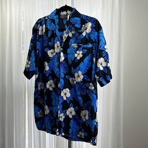 Pacific & Co Hawaiian Shirt Small